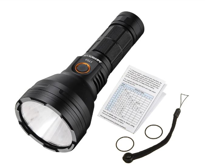 đèn pin astrolux FT03 - đen pin chiếu xa giá rẻ